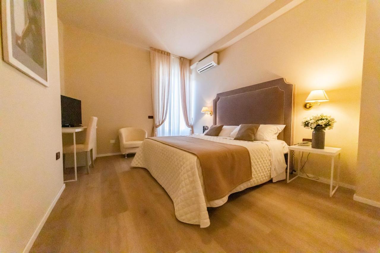 Hotel Rosa Dei Venti Lerici Esterno foto