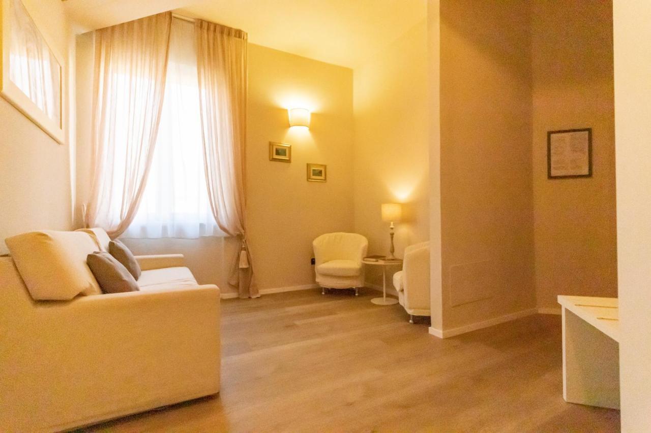 Hotel Rosa Dei Venti Lerici Esterno foto