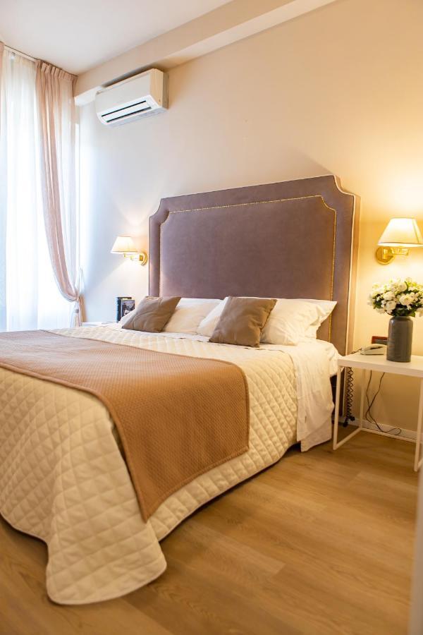 Hotel Rosa Dei Venti Lerici Esterno foto
