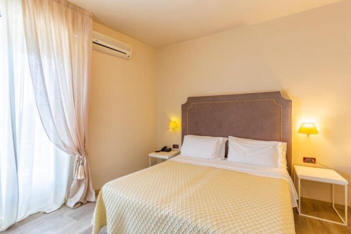 Hotel Rosa Dei Venti Lerici Esterno foto