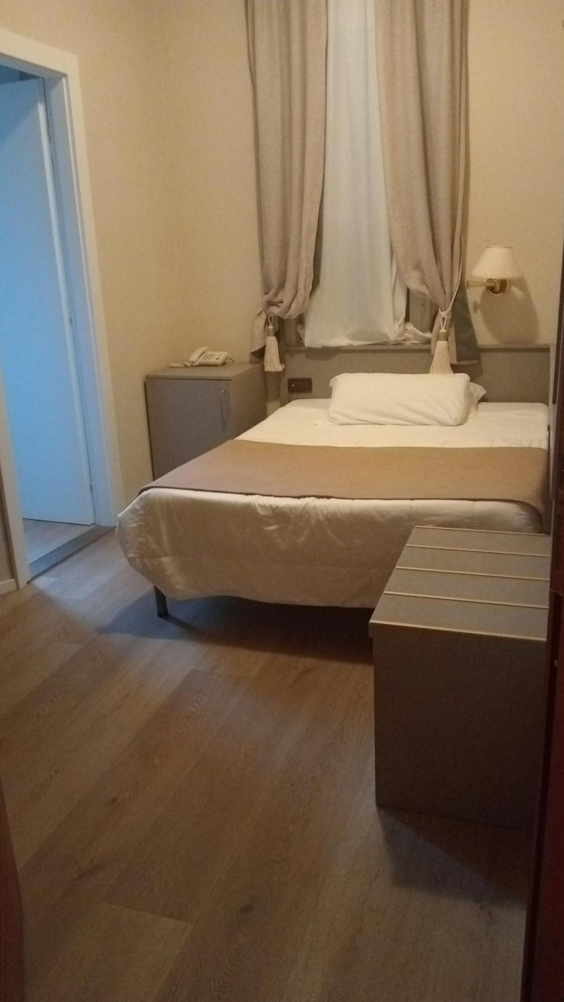 Hotel Rosa Dei Venti Lerici Esterno foto