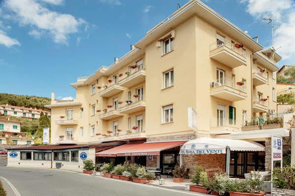 Hotel Rosa Dei Venti Lerici Esterno foto