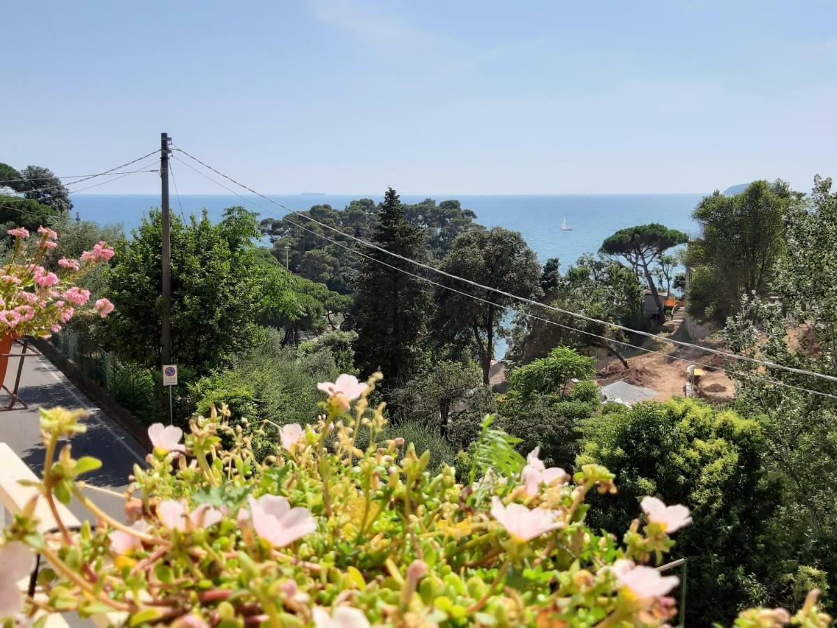 Hotel Rosa Dei Venti Lerici Esterno foto